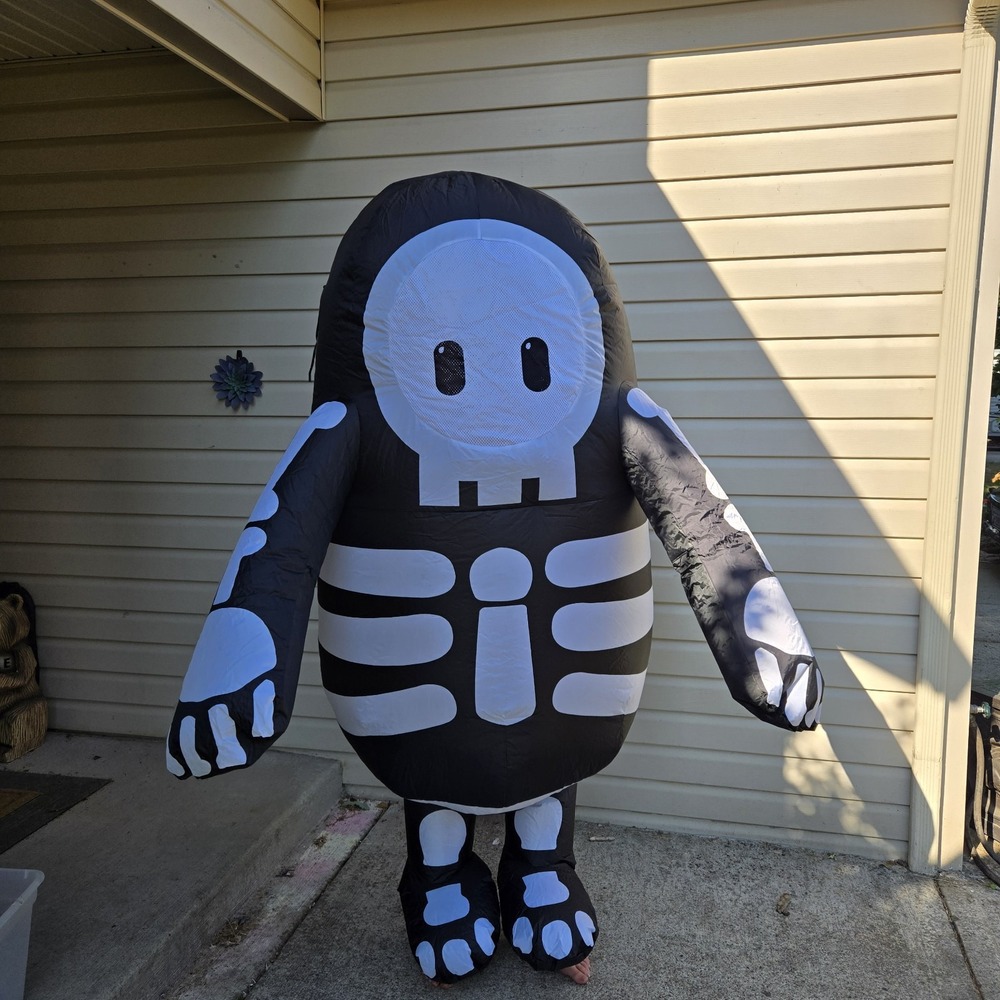 Ab) Spirit Black and White Inflatable Skeleton Adult Halloween Costume